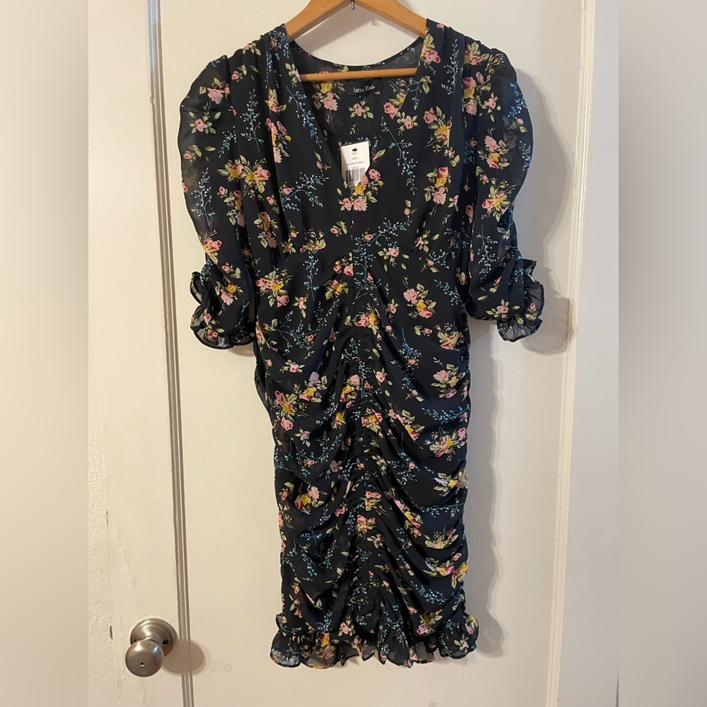 NWT Rouged Floral Print Dress